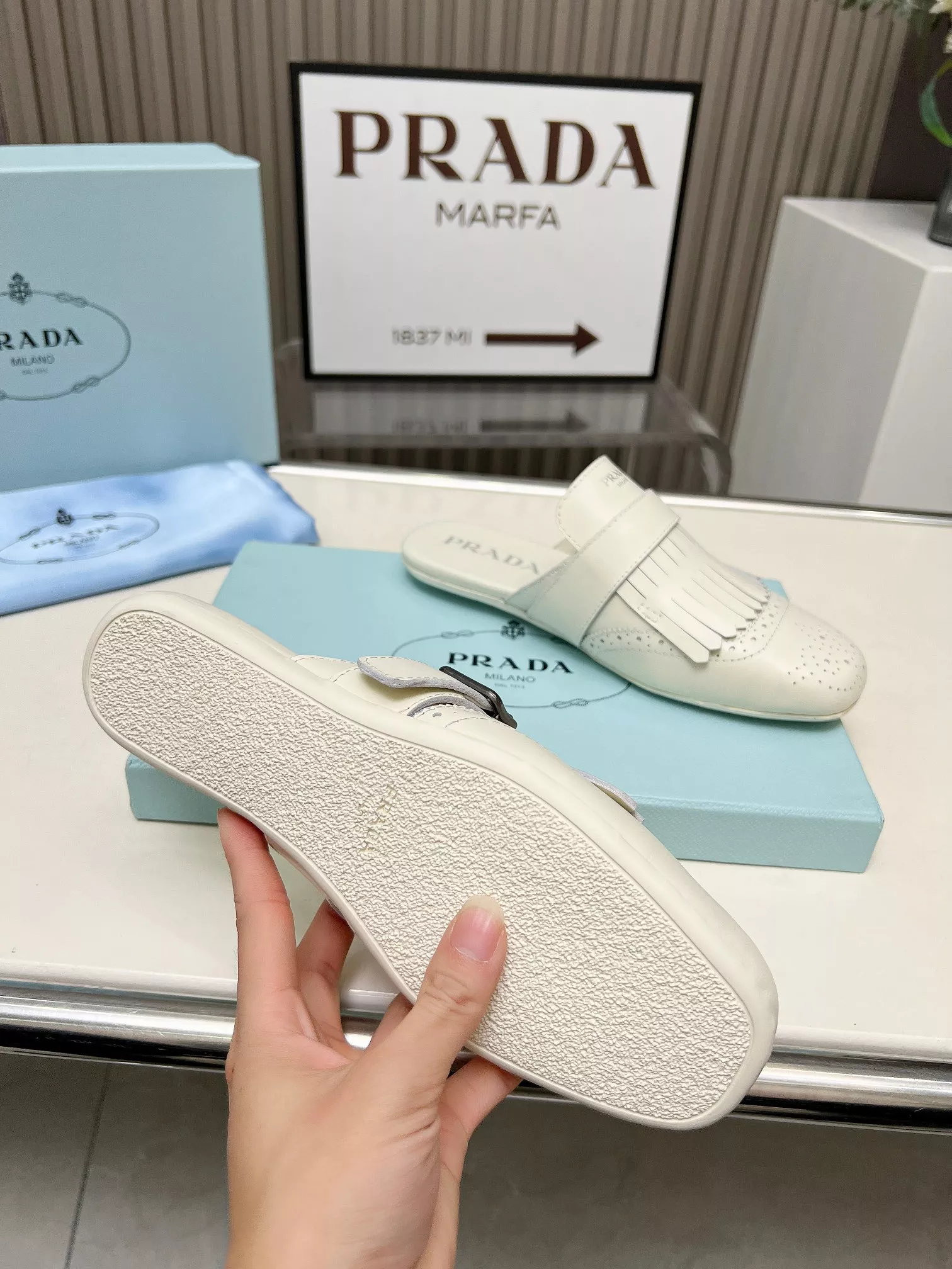 prada chaussons pour femme s_12ba36a4